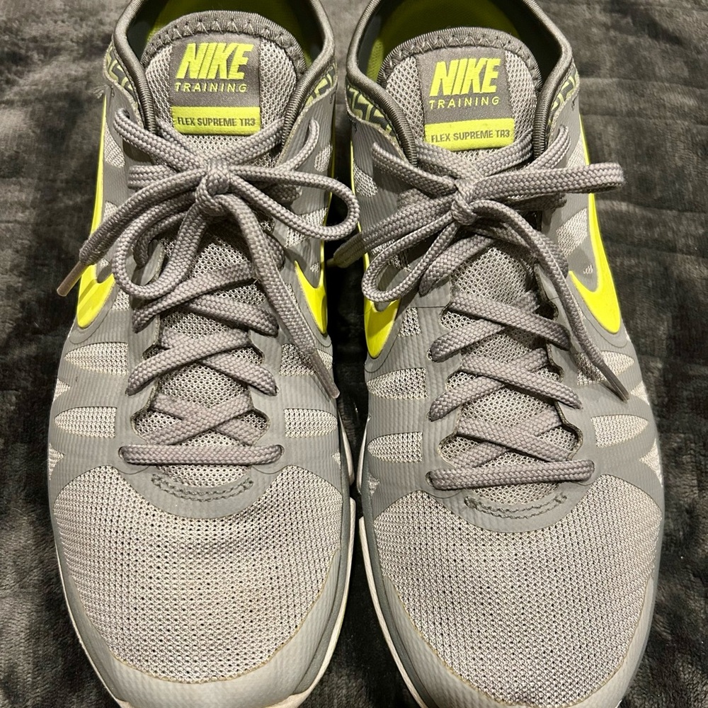 Nike Flex Supreme TR3 Gray and Yellow Sneakers